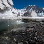 দ্রুত গলে পড়ছে হিমবাহ, হিমালয়ের পরিবেশ ব্যবস্থায় বড় বিপদের আশঙ্কা