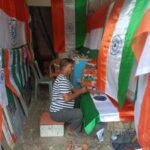 প্রতিবছরের মতো এবারও জাতীয় পতাকা তৈরিতে ব্যস্ত ধর্মনগরের ব্যবসায়ী রূপম রায়