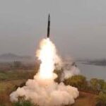 উত্তর কোরিয়ার নতুন উন্নত বিমান প্রতিরক্ষা ক্ষেপণাস্ত্রের সফল পরীক্ষা