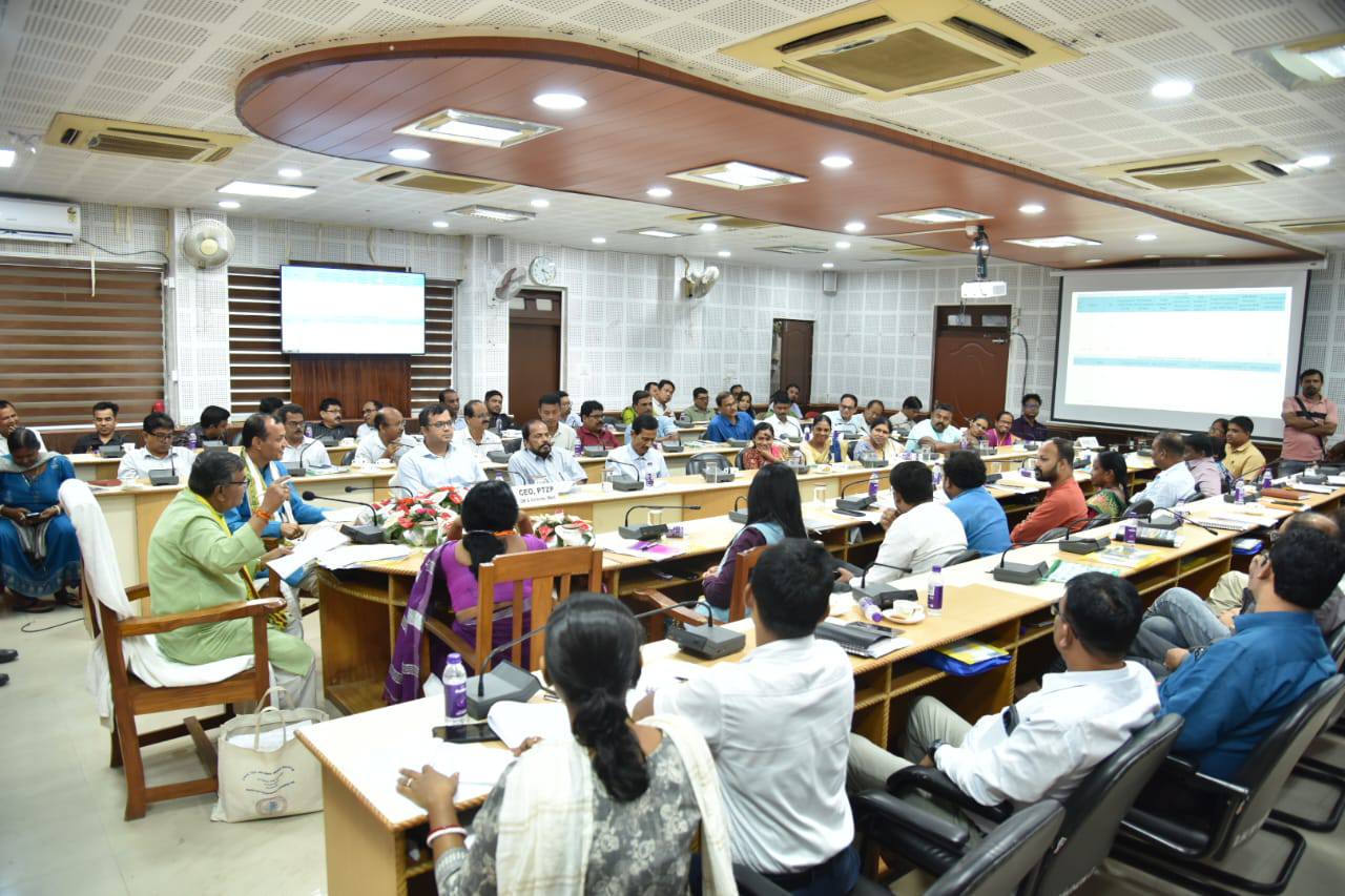 সঠিক জল সরবরাহ নিশ্চিত করতে টিআরএলএম ও জিআরএস -কে সমীক্ষার নির্দেশ বিদ্যুৎ মন্ত্রীর