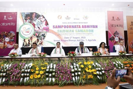 গ্রাম ত্রিপুরার অর্থনৈতিক ভিত্তি সুদৃঢ় করতে স্বসহায়ক দলগুলি বিশেষ ভূমিকা গ্রহণ করছে : মুখ্যমন্ত্রী