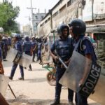 বাংলাদেশে উত্তেজনা : নীলফামারীর উত্তরা ইপিজেডে শ্রমিক আন্দোলনে পুলিশের গুলিতে নিহত ১, উত্তপ্ত পরিস্থিতি নিয়ন্ত্রণে সেনাবাহিনী