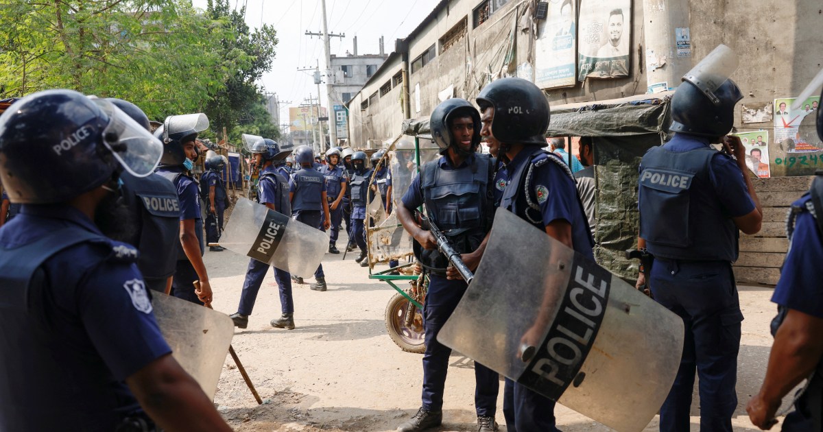 বাংলাদেশে উত্তেজনা : নীলফামারীর উত্তরা ইপিজেডে শ্রমিক আন্দোলনে পুলিশের গুলিতে নিহত ১, উত্তপ্ত পরিস্থিতি নিয়ন্ত্রণে সেনাবাহিনী