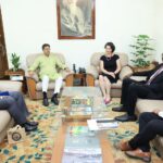 মুখ্যমন্ত্রীর সাথে সাক্ষাৎ করেন কলকাতায় নিযুক্ত মার্কিন কনসাল জেনারেল