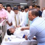 মুখ্যমন্ত্রীর মানবিক মুখ, অসুস্থ রক্তদাতার পাশে দাঁড়ালেন স্বয়ং মুখ্যমন্ত্রী
