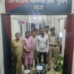 আগরতলা রেলস্টেশন থেকে দম্পতি সহ ৬.৩০৫ কেজি গাঁজা আটক