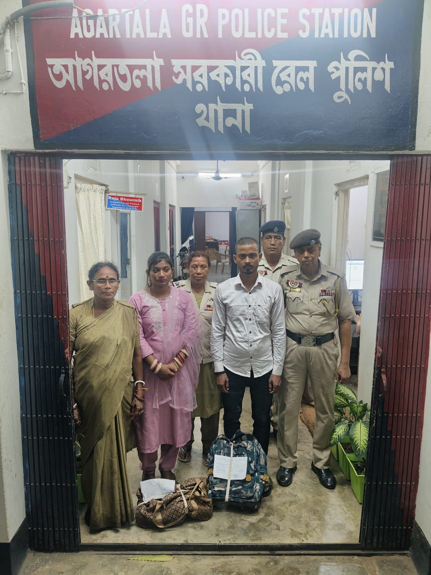 আগরতলা রেলস্টেশন থেকে দম্পতি সহ ৬.৩০৫ কেজি গাঁজা আটক