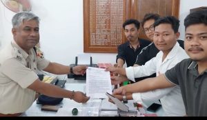 ছাত্রদের কাছ থেকে জোরপূর্বক দুর্গাপূজা চাঁদা তোলার বিরুদ্ধে টিএসএফ-এর ডেপুটেশন