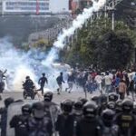 নেপালের প্রধানমন্ত্রী কেপি শর্মা ওলি পদত্যাগ, ‘জেনারেশন জি’–র নেতৃত্বে দেশের বৃহত্তম বিক্ষোভে সহিংসতা ও রাজনৈতিক অস্থিরতা তীব্রতর