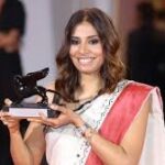 ভেনিস চলচ্চিত্র উৎসবে সেরা পরিচালক পুরস্কার জয় করলেন ভারতীয় পরিচালক অনুপর্ণা রায়