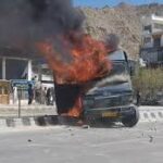 লেহে যুব-নেতৃত্বাধীন বিক্ষোভে উত্তেজনা: রাজ্যত্ব ও ষষ্ঠ তফসিলসহ চার দফা দাবিতে সহিংস রূপ