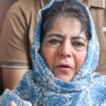 ইয়াসিন মালিকের মামলা মানবিক দৃষ্টিভঙ্গিতে বিবেচনার আহ্বান, অমিত শাহকে মেহবুবা মুফতির চিঠি