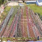 নগাঁওয়ে ১৭,০০০’রও বেশি ছাত্রছাত্রী মিলে গাইলেন ভূপেন হাজরিকার ‘মানুহে মানুহৰ বাবে’, ভারতীয় রেকর্ড বুকে স্থান