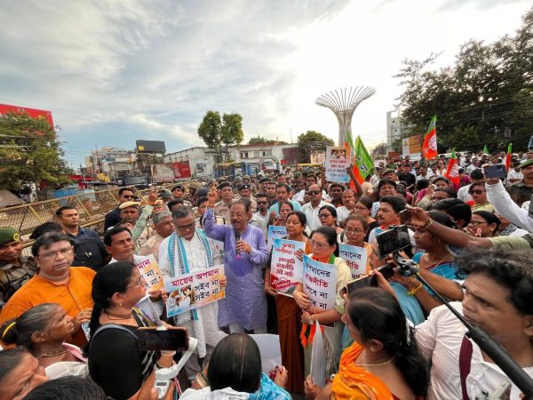 প্রধানমন্ত্রীর মাকে নিয়ে কুরুচিকর মন্তব্যের জেরে বিজেপির বিক্ষোভ মিছিল, প্রতিবাদে উত্তাল ত্রিপুরা