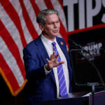 ভারতের উপর শুল্ক ও রাশিয়া থেকে তেল আমদানি নিয়ে ক্ষুব্ধ ট্রাম্প প্রশাসন, সমাধানের আশ্বাস বেসেন্টের