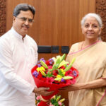 Update : কেন্দ্রীয় অর্থমন্ত্রীর কাছে ডিএ ব্যবধান হ্রাস করার জন্য অতিরিক্ত তহবিল বরাদ্দের বিষয়ে বিবেচনার অনুরোধ মুখ্যমন্ত্রীর