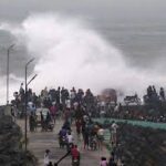 সাইক্লোন মন্থা: অন্ধ্রপ্রদেশ ও ওড়িশায় রেড অ্যালার্ট, ঘূর্ণিঝড়ের প্রভাব চলবে ৪৮ ঘণ্টা