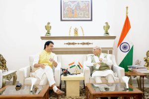 কেন্দ্রীয় বিদ্যুৎ ও নগরোন্নয়ন মন্ত্রীর সাথে সাক্ষাৎ সাংসদ বিপ্লবের