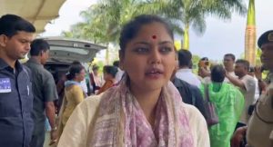 ত্রিপুরায় দুয়ারে গুণ্ডারাজ, বাংলার দুয়ারে সরকার : সাংসদ সায়নী