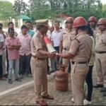 আন্তর্জাতিক দুর্যোগ ঝুঁকি হ্রাস দিবস উপলক্ষে আগরতলায় সচেতনতা শোভাযাত্রা