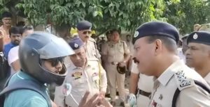 প্রশাসনিক নির্দেশ কলাপাতা, সরকারি কর্মীদের অফিসে যেতে বাধা দিচ্ছে প্রাক্তন জঙ্গি নেতা তথা বিধায়কের অনুগামীরা