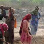 রেগা কর্মীদের বেতন না মেলায় ক্ষোভ, রাজ্য সরকারের ঘোষণায় ভাঙল ভরসা