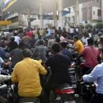 তেলেঙ্গানায় ৪২% সংরক্ষণ দাবিতে রাজ্যজুড়ে বন্ধ, হায়দরাবাদে দোকান-পেট্রোল পাম্পে হামলা