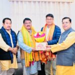 রাজ্যে এলেন জনজাতি কল্যাণ দপ্তরের কেন্দ্রীয় মন্ত্রী জুয়েল ওরাম এবং আধিকারিকরা