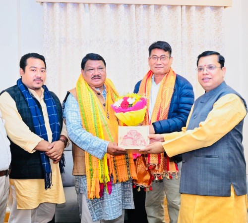 রাজ্যে এলেন জনজাতি কল্যাণ দপ্তরের কেন্দ্রীয় মন্ত্রী জুয়েল ওরাম এবং আধিকারিকরা