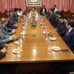 মহারাষ্ট্র মন্ত্রী কাতারকে ভারতের দক্ষতা উন্নয়ন ক্ষেত্রে বিনিয়োগের আহ্বান জানালেন