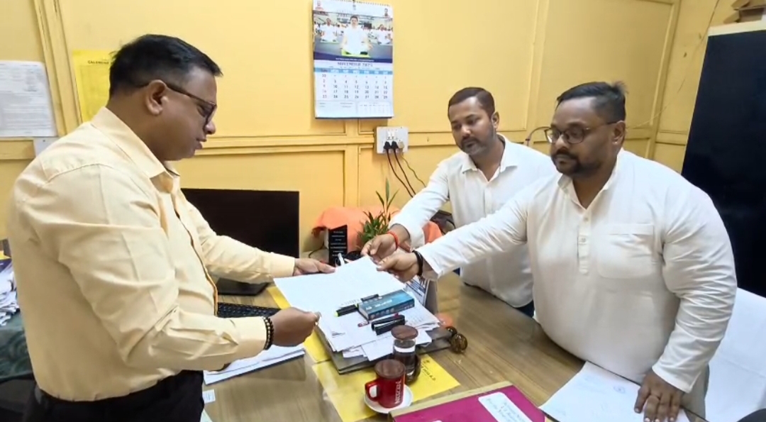 অপটোমেট্রিক পরীক্ষায় দুর্নীতির অভিযোগে যুব কংগ্রেসের ডেপুটেশন, পুনঃপরীক্ষার দাবি