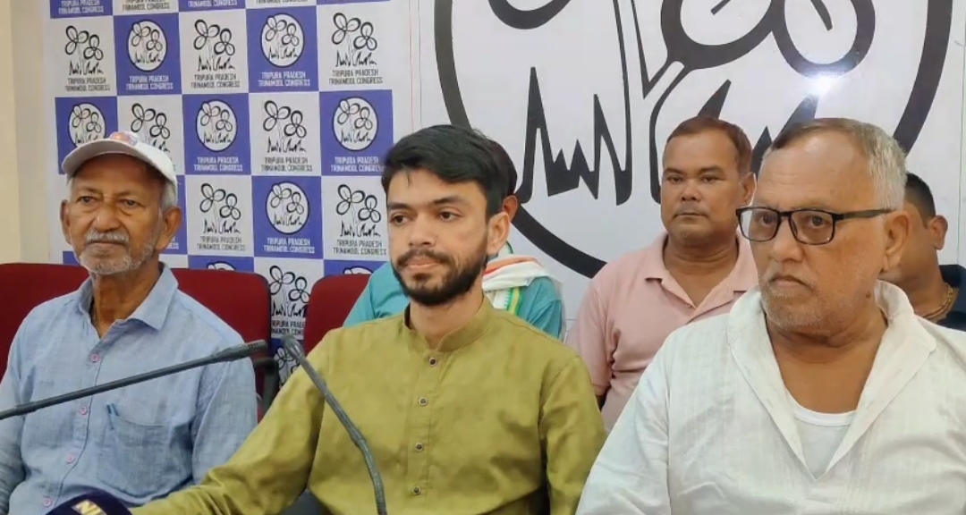 ত্রিপুরায় একাধিক এলাকায় জন্মসনদ নিয়ে হয়রানির অভিযোগ, প্রতিবাদে ২৬ নভেম্বর গণঅবস্থানের ডাক তৃণমূল কংগ্রেসের