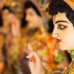 চাহিদা কমলেও ঐতিহ্য অটুট—কার্তিক পূজায় পসরা নিয়ে বসেছেন আগরতলার দোকানিরা