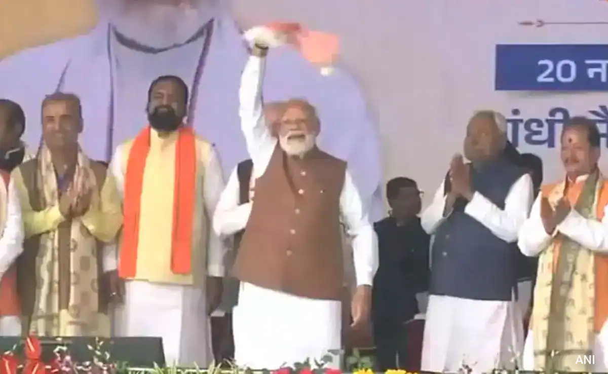 নির্বাচন পরবর্তী নীতিশ কুমারের শপথগ্রহণে&hellip;