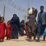 তুর্কহাম ও চমন সীমান্তে আফগান শরণার্থীদের পুনর্বাসন শুরু, প্রায় ১০,৭০০ জন আফগান ফিরলেন