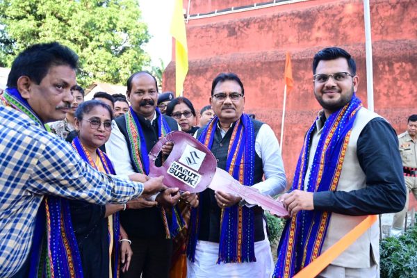 উদয়পুর জেলা কারাগারে অ্যাম্বুলেন্স তুলে দিলেন মন্ত্রী প্রনজিৎ সিংহ রায়, বিধায়ক উন্নয়ন তহবিল থেকে ব্যয় ৯.৪৬ লাখ টাকা