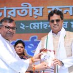 কমিউনিস্টরা বাধ্য হয়ে মুখোশ পরে গণতন্ত্রের বুলি আওড়ান: মুখ্যমন্ত্রী