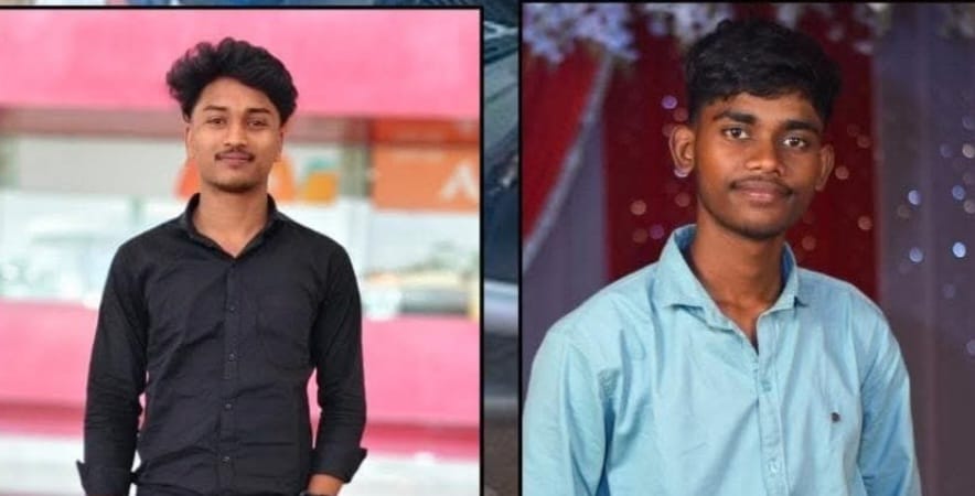 দুই বাইকের সংঘর্ষে প্রাণ গেল দুই স্কুলছাত্রের