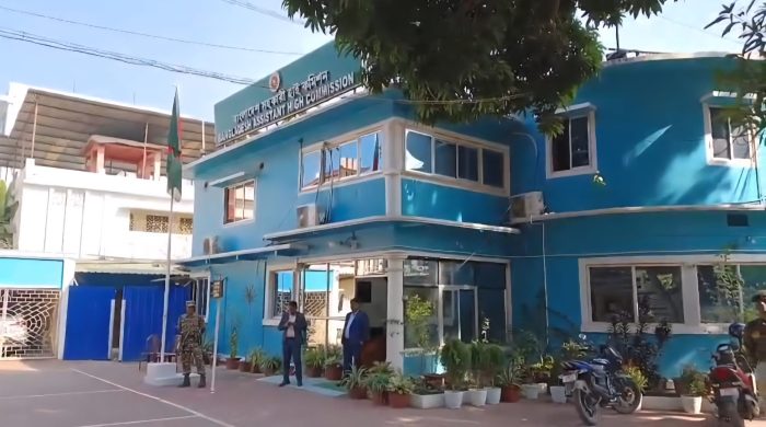 কয়েক মাসের ব্যবধানে ফের বন্ধ বাংলাদেশের ভিসা প্রদান পরিষেবা