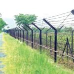 সীমান্তে পাচার রুখতে বিএসএফের গুলি, আহত এক চোরাকারবারি