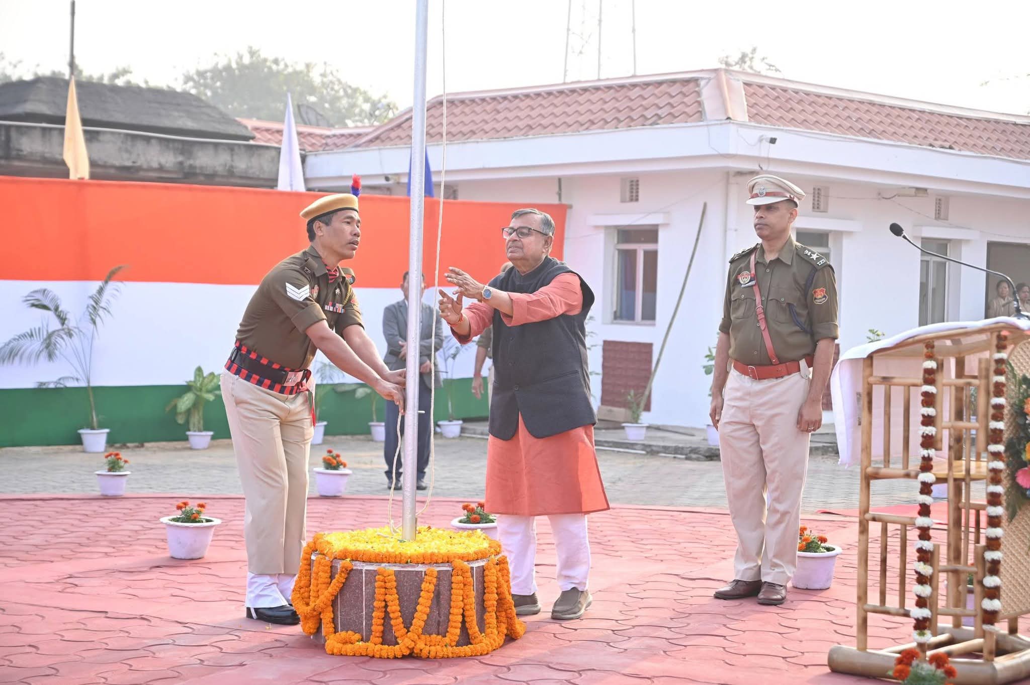 ৭৭তম প্রজাতন্ত্র দিবসে সচিবালয়ে পতাকা উন্মোচন করেন বিদ্যুৎ মন্ত্রী