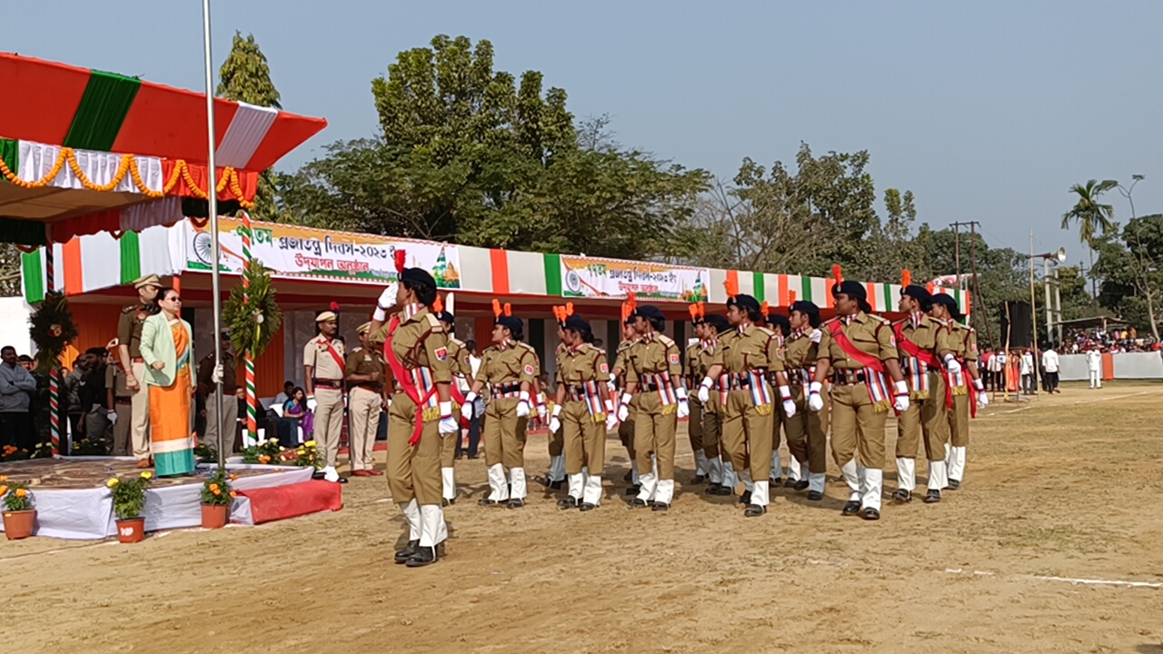 উৎসাহ–উদ্দীপনার মধ্য দিয়ে ধর্মনগরে অনুষ্ঠিত হলো ৭৭তম প্রজাতন্ত্র দিবসের মুখ্য প্যারেড
