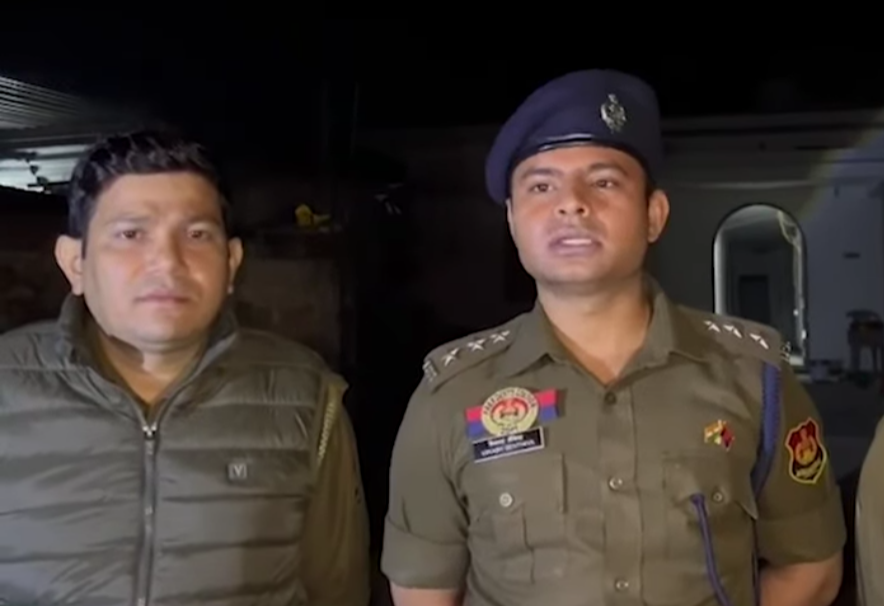 গভীর রাতে লেম্বুতুলীতে পুলিশের হানা,&hellip;