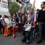 āĻāĻāĻĒā§āϝāĻžāĻ āĻ
āĻĢāĻŋāϏ⧠āĻāĻĄāĻŋ āĻšāĻžāύāĻž āĻāĻŋāϰ⧠āĻāϤā§āϤā§āĻāύāĻž, āĻŦāĻŋāĻā§āĻĒāĻŋ āĻāϰā§āĻŽā§āĻĻā§āϰ âāĻĄāĻžāĻŖā§āĻĄāĻž āĻ āĻā§āϞāĻŋâāϰ āύāĻŋāĻĻāĻžāύ⧠āĻŦāĻŋāϤāϰā§āĻā§ āϤā§āĻŖāĻŽā§āϞ āύā§āϤāĻž