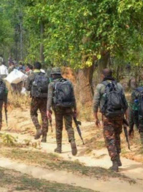 ছত্তীসগঢ়ের সুকমায় আত্মসমর্পণ ৪ মাওবাদীর,&hellip;