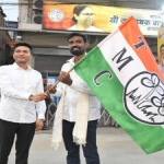 পশ্চিমবঙ্গ : ভোটের আগে সিপিআই(এম) ছেড়ে তৃণমূলে প্রতিকুর রহমান