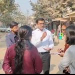 উচ্ছেদকৃত ক্ষুদ্র ব্যবসায়ীদের পুনর্বাসনে বিকল্প জায়গার সন্ধানে পুরনিগমের প্রতিনিধি দল