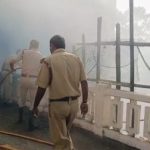 ভয়াবহ অগ্নিকাণ্ড থেকে অল্পেতে রক্ষা পেল রাজধানীর লেক চৌমুহনী বাজার