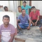 বন আধিকারিকের দপ্তরের সামনে ধর্না, সমাধান না হলে জাতীয় সড়ক অবরোধের হুঁশিয়ারি বিশালগড়ে