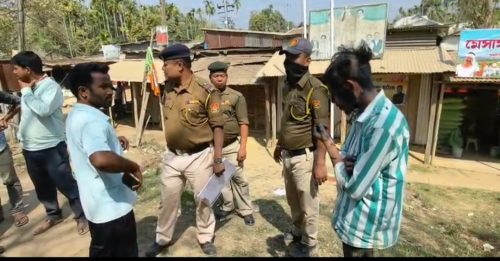 পরকীয়া সন্দেহে প্রকাশ্যে যুবকের চুল কেটে মুখে কালি মাখিয়ে অপমান ও মারধরের অভিযোগ, তেলিয়ামুড়ায় চাঞ্চল্য